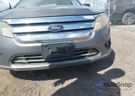 2012 Ford Fusion Se z USA, uszkodzony, nr VIN 3FAHP0HA1CR307263